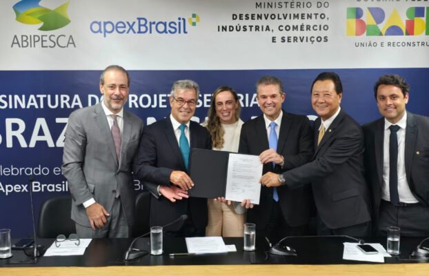 Assinatura do projeto setorial Brazilian Seafood